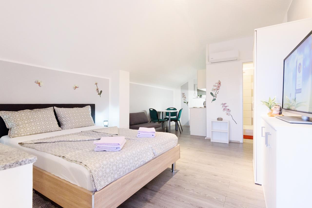 Apartmani Orhideja 고르니 카린 외부 사진
