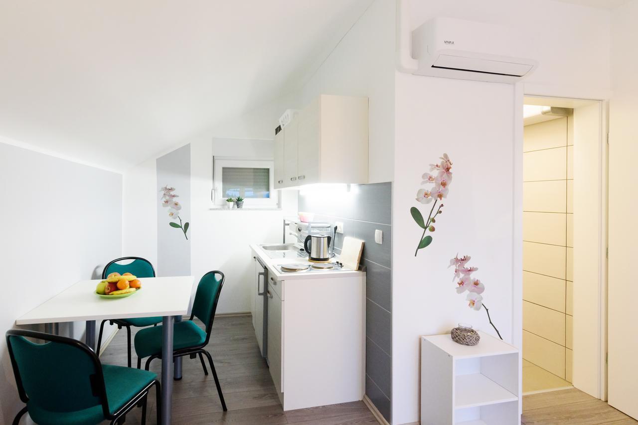 Apartmani Orhideja 고르니 카린 외부 사진