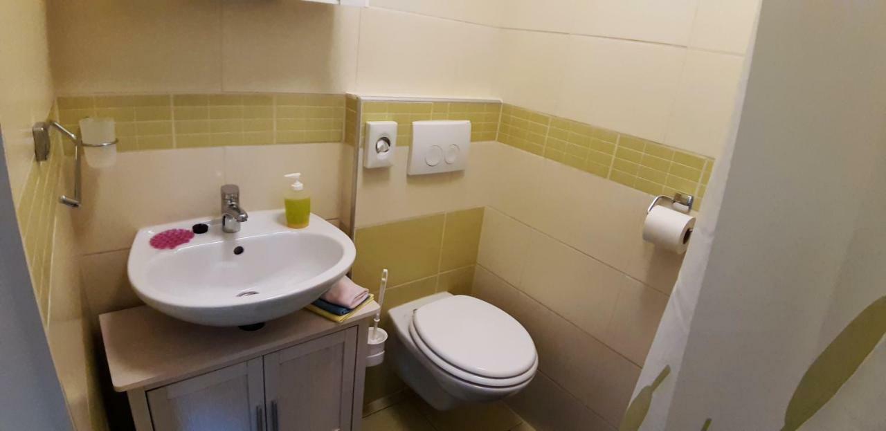 Apartmani Orhideja 고르니 카린 외부 사진
