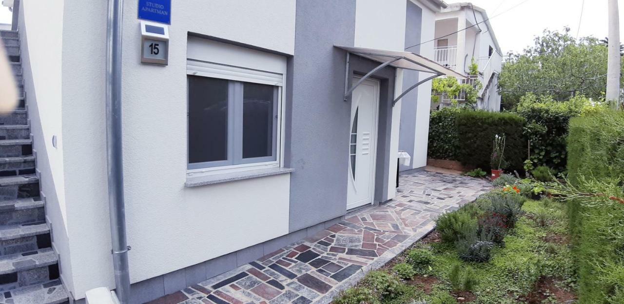 Apartmani Orhideja 고르니 카린 외부 사진